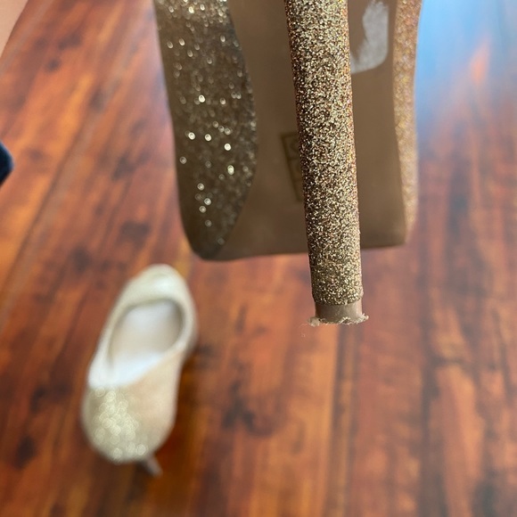 Le Chateau Heels - Picture 5 of 6